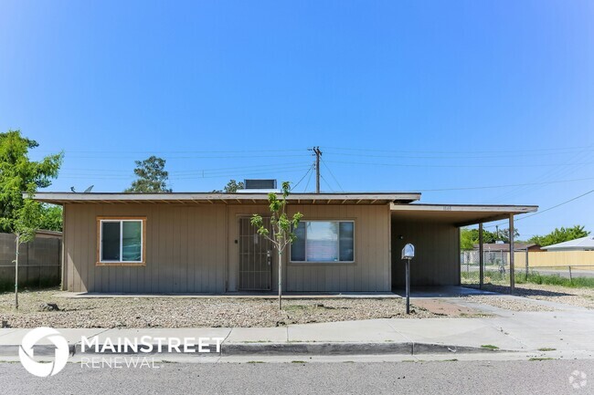 Building Photo - 1848 N 38th Dr Rental