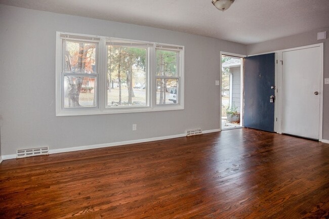 Photo - Beautiful Home in Kansas City!