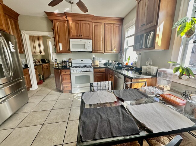 Photo - 166 Magazine St Unit 1