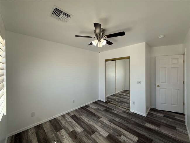 Photo - 1480 College Dr