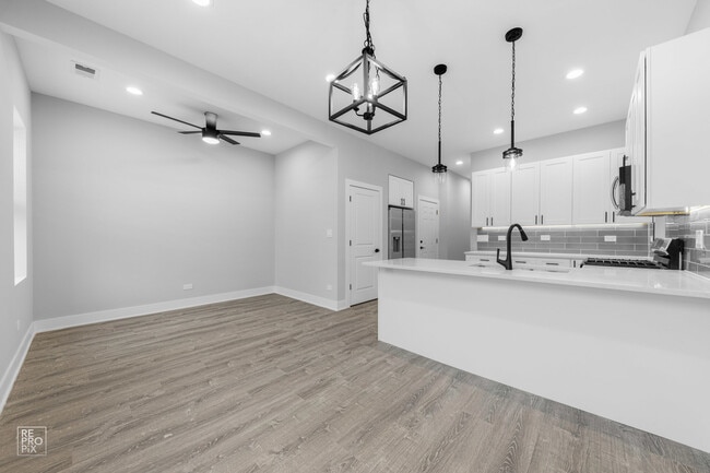 Photo - 2317 W Taylor St Unit 3F