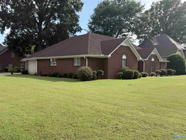 Photo - 701 Rigel Dr SW