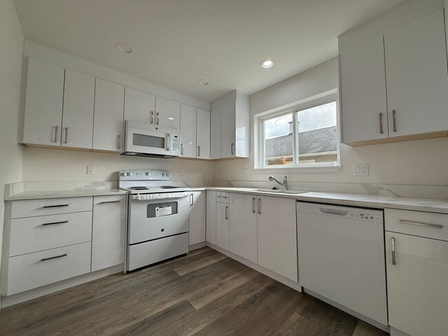 Photo - 912 Alabama St Unit 101