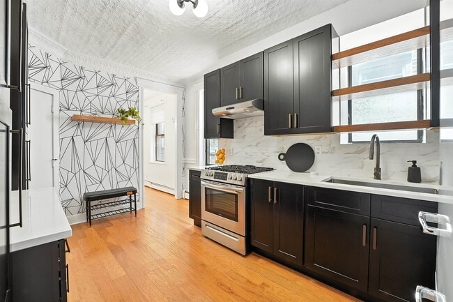 Building Photo - 94 North St Unit 4N Rental