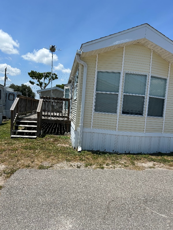 Photo - 9750 FL-78 House