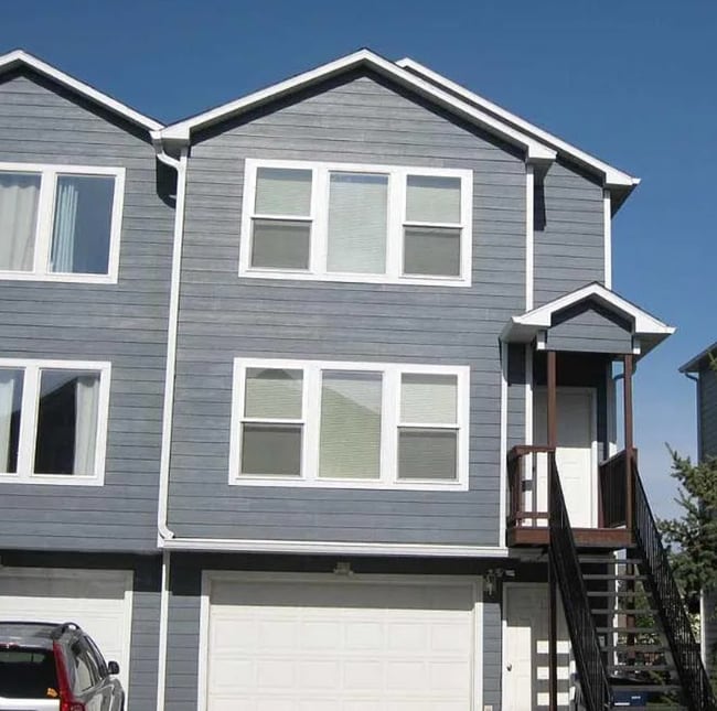 Building Photo - 4 Bedroom Townhome in Hawks Ridge by MSU