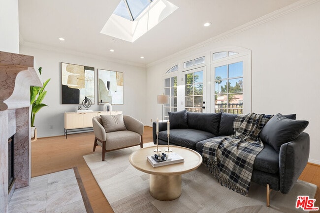 Photo - 2025 S Beverly Glen Blvd Unit D