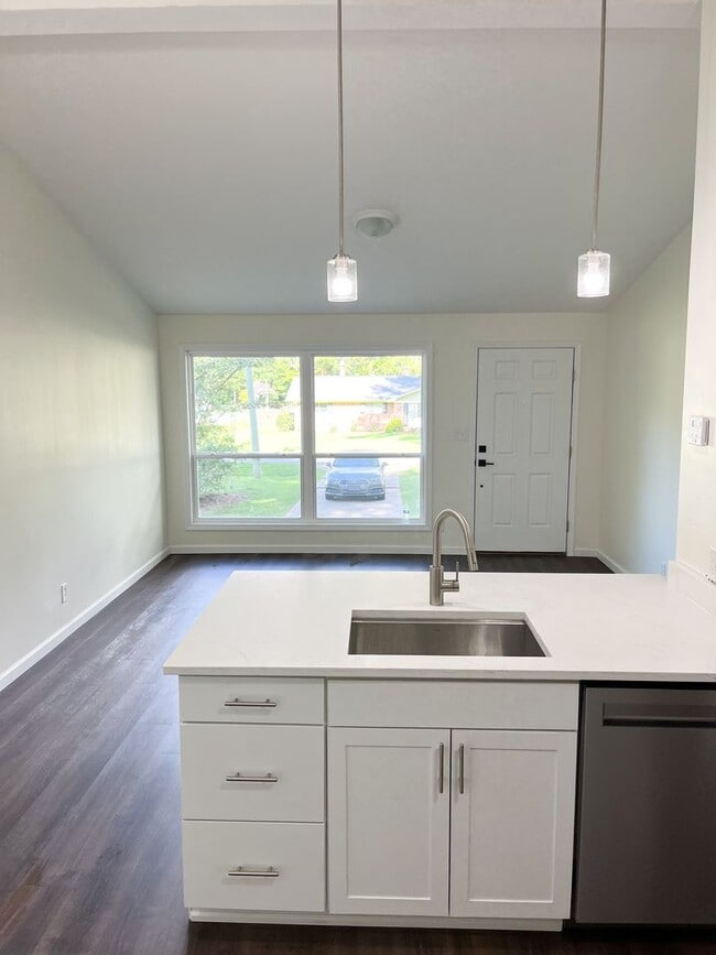 Photo - Northwood Duplex Unit 1604 NWood