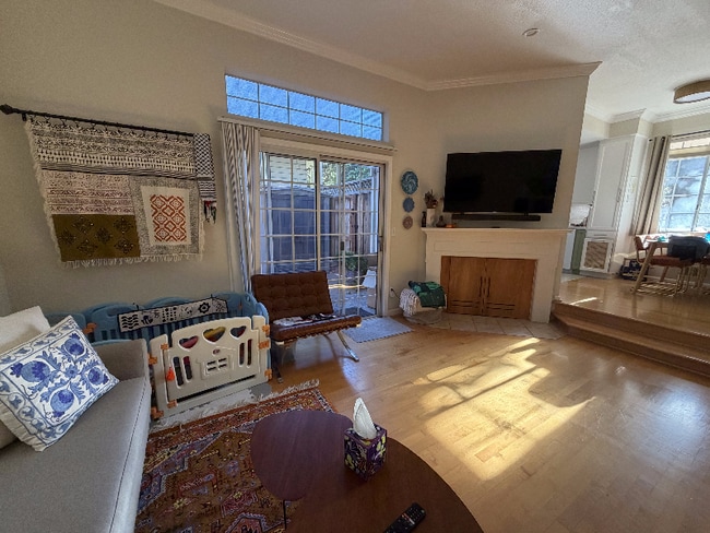 Photo - 558 N 3rd St