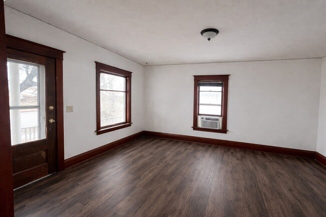 Photo - 1315/1317 Cleveland Avenue Unidad 1315