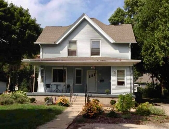 Building Photo - 709 S Main St Unit 709 South Main Street