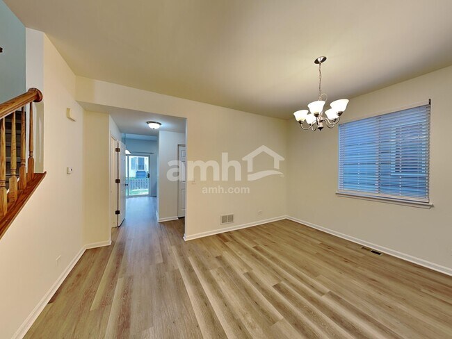 Photo - 1209 Fawnlily Cir