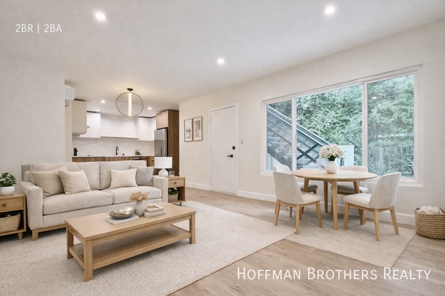 Building Photo - 1312 N Citrus Ave Unit 3