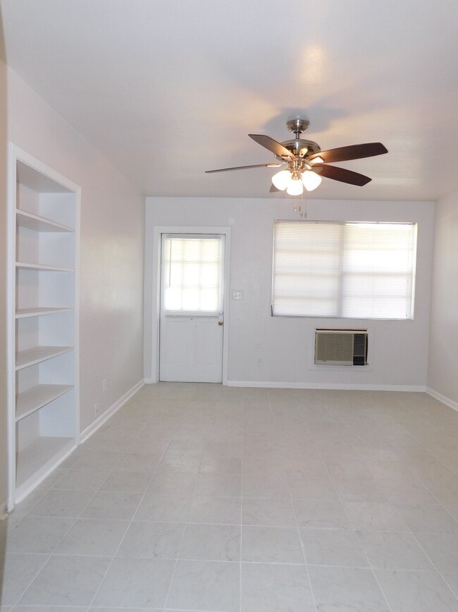 548-552 NE 5th Ave Unit 552