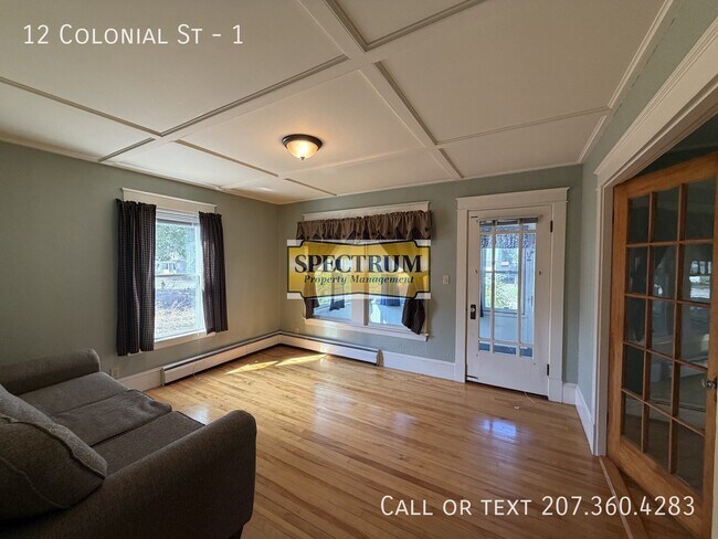 12 Colonial St Unit 1
