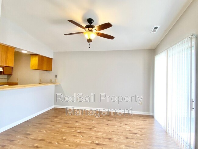 Photo - 115 Roane Dr