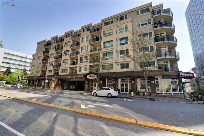 Photo - 300 110th Ave NE