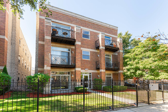 Building Photo - 4902 S Vincennes Ave Unit 1 Rental