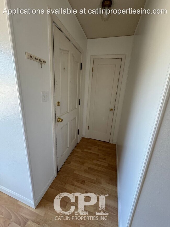 Photo - 751 27th Ave