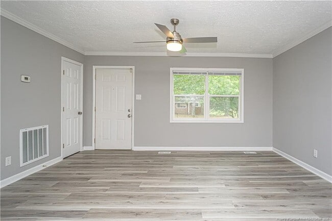Photo - 2701 Daly Ave
