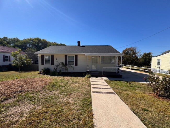 Photo - Freshly Updated 3Bedroom One Story Home