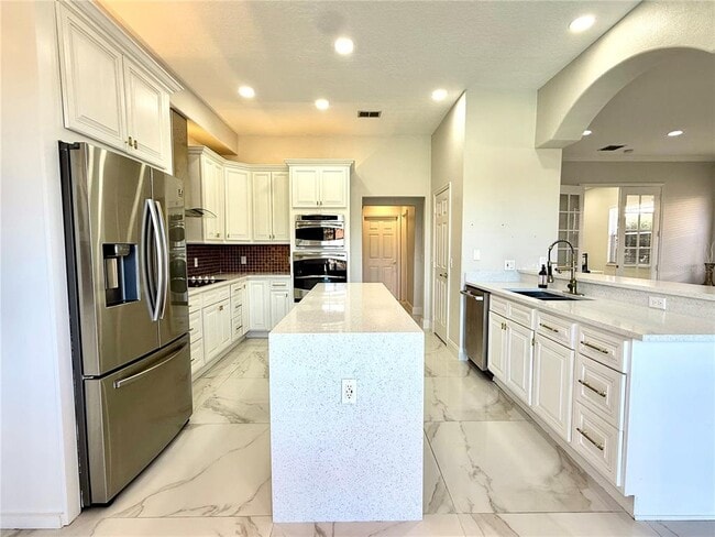 Photo - 9060 Heritage Bay Cir