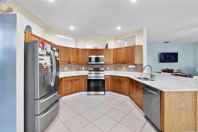 Photo - 3527 Chesapeake Cir