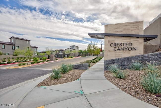 Building Photo - 11683 Desert Hollow Avenue