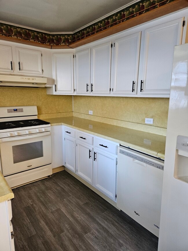 Photo - 1111 Briarcliff Ln