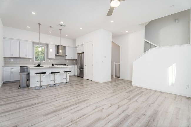 Photo - 508 Alisal Ln