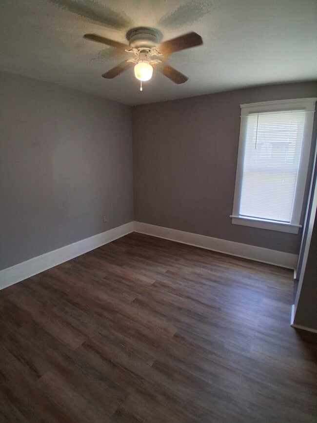 Bedroom 1, Level 2 - 245 E Ford Ave Unit B