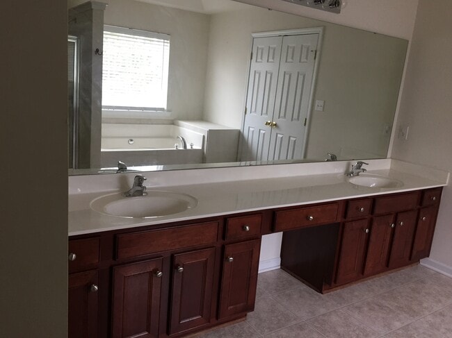 Photo - 15037 Taylor Ridge Ln