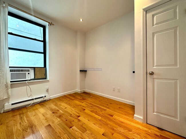 953 Columbus Ave Unit 3N