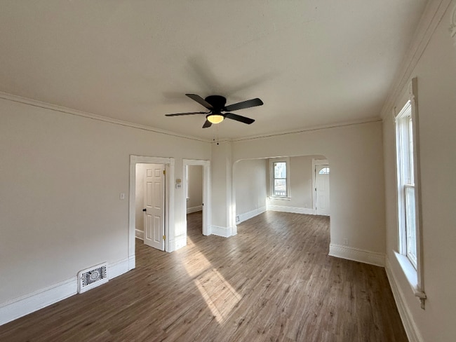 Photo - 1614 N 12th St