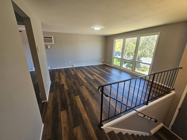Photo - 2221 N Bessie Rd