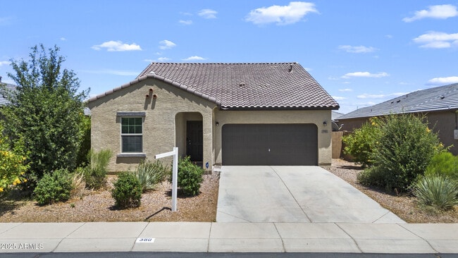 Photo - 390 S Verdad Ln House