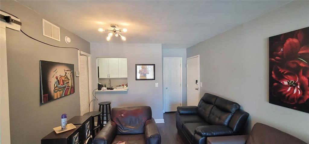Photo - 2805 NE Expy NE Unit B7
