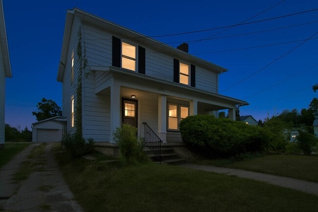 Photo - ? Charming Home in the Heart of Newark! ?