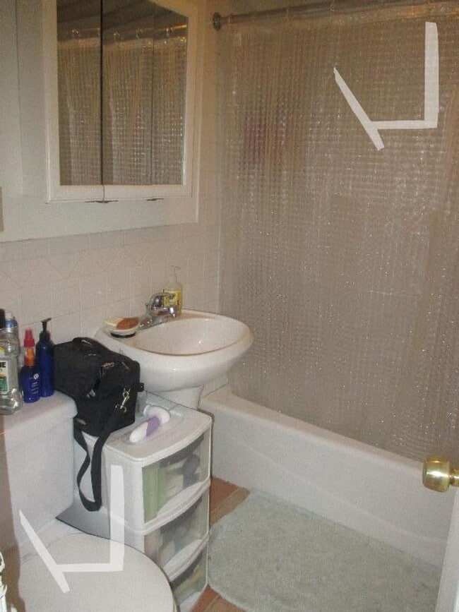 Photo - Brighton 3 bed 2 bath - Available 6/1 (NO FEE)