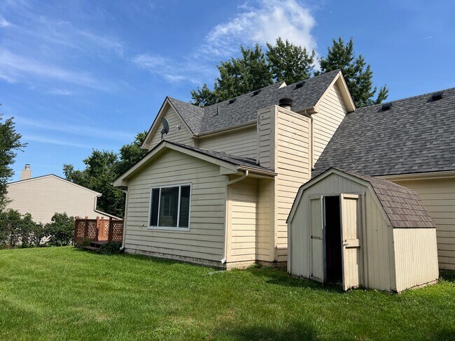 Photo - 9613 Dennis Dr