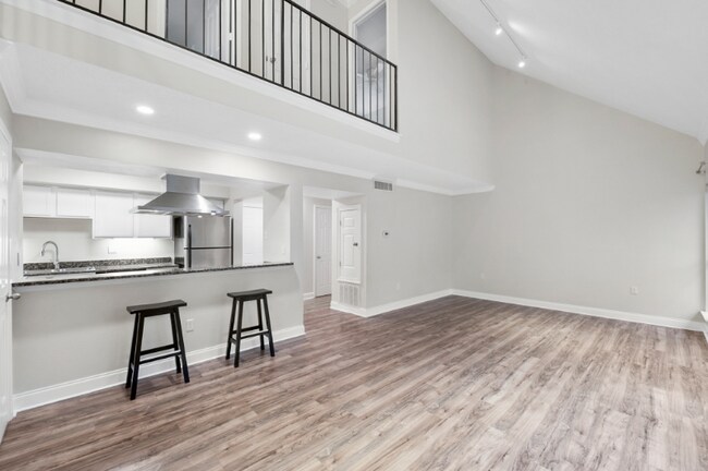 Photo - 350 Atalin St Unit 8C