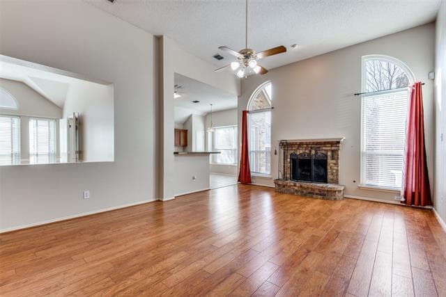 Photo - 8205 Burleigh St