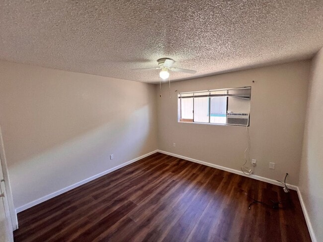 Photo - 200 E Park St Unidad 2