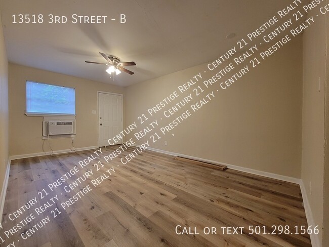 Photo - 13518 3rd St Apartamento Unidad B