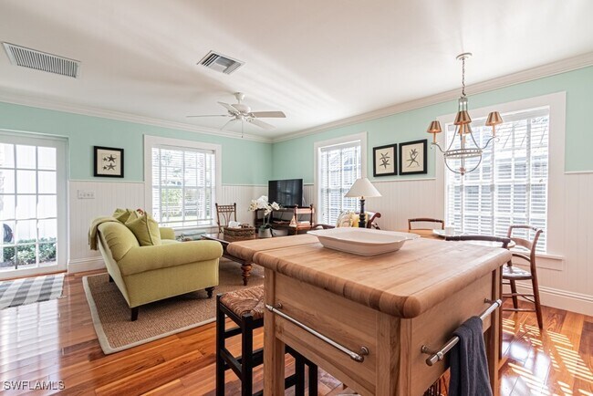 Photo - 187 Broad Ave S