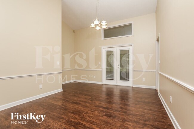 Photo - 2229 Bluff Oak St
