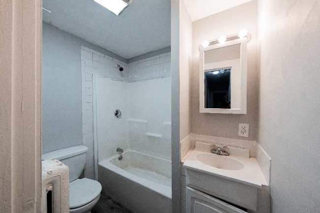 Photo - 11 Shepard St Unit 4