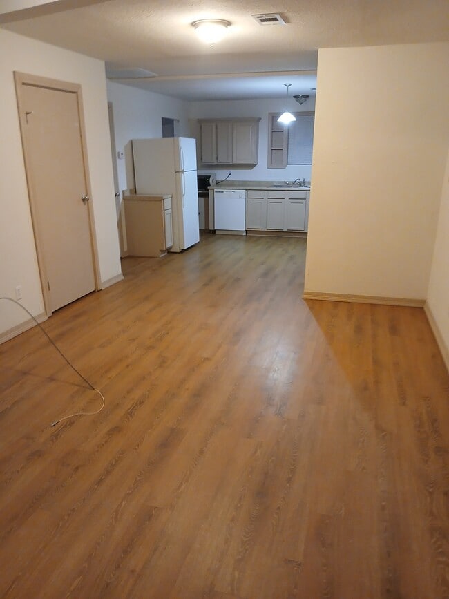 Photo - 862 TX State Highway 62