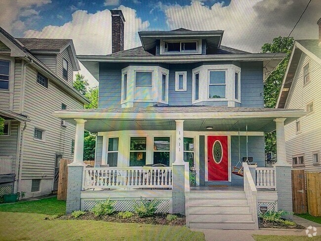 Building Photo - 1611 Clarewood Ave Unit 1611 Rental