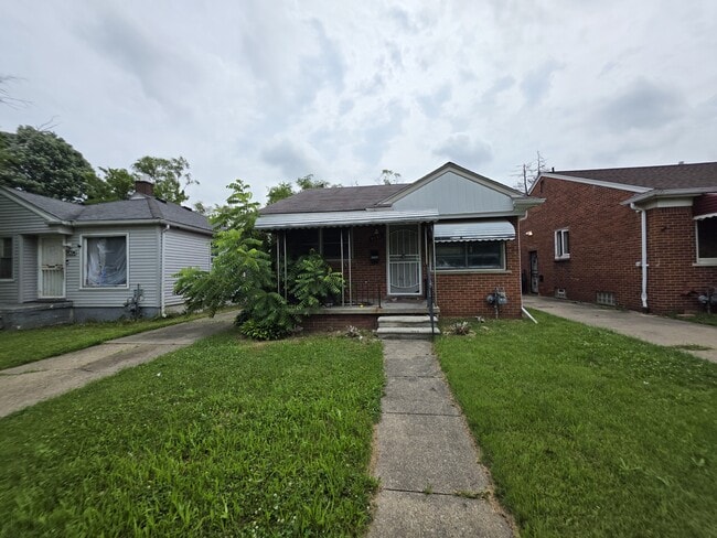 Building Photo - 9086 Plainview Ave Rental